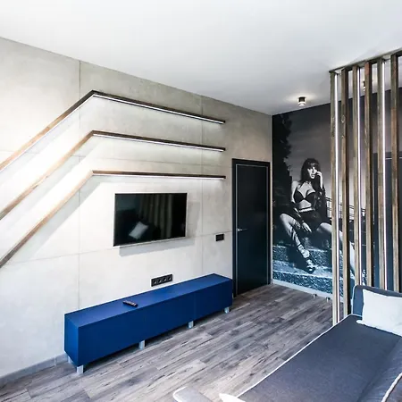 Vip-квартира независимости , 39 *